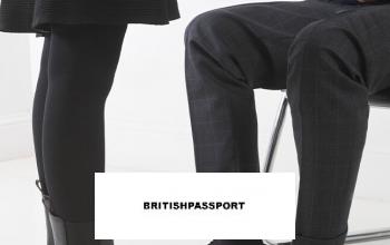 BRITISH PASSPORT en vente flash sur BAZARCHIC